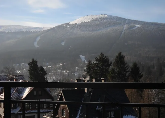 アパート Amika シクラルスカ・ポレンバ