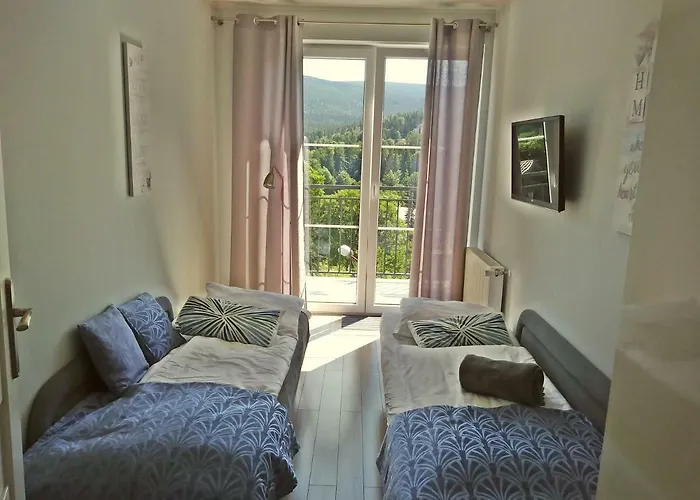 Amika アパート シクラルスカ・ポレンバ